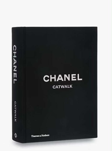 [STSMZFSH0004] Chanel catwalk